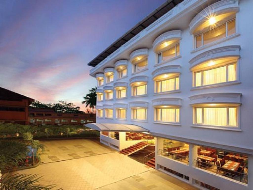 Cochin Palace Kochi Extérieur photo