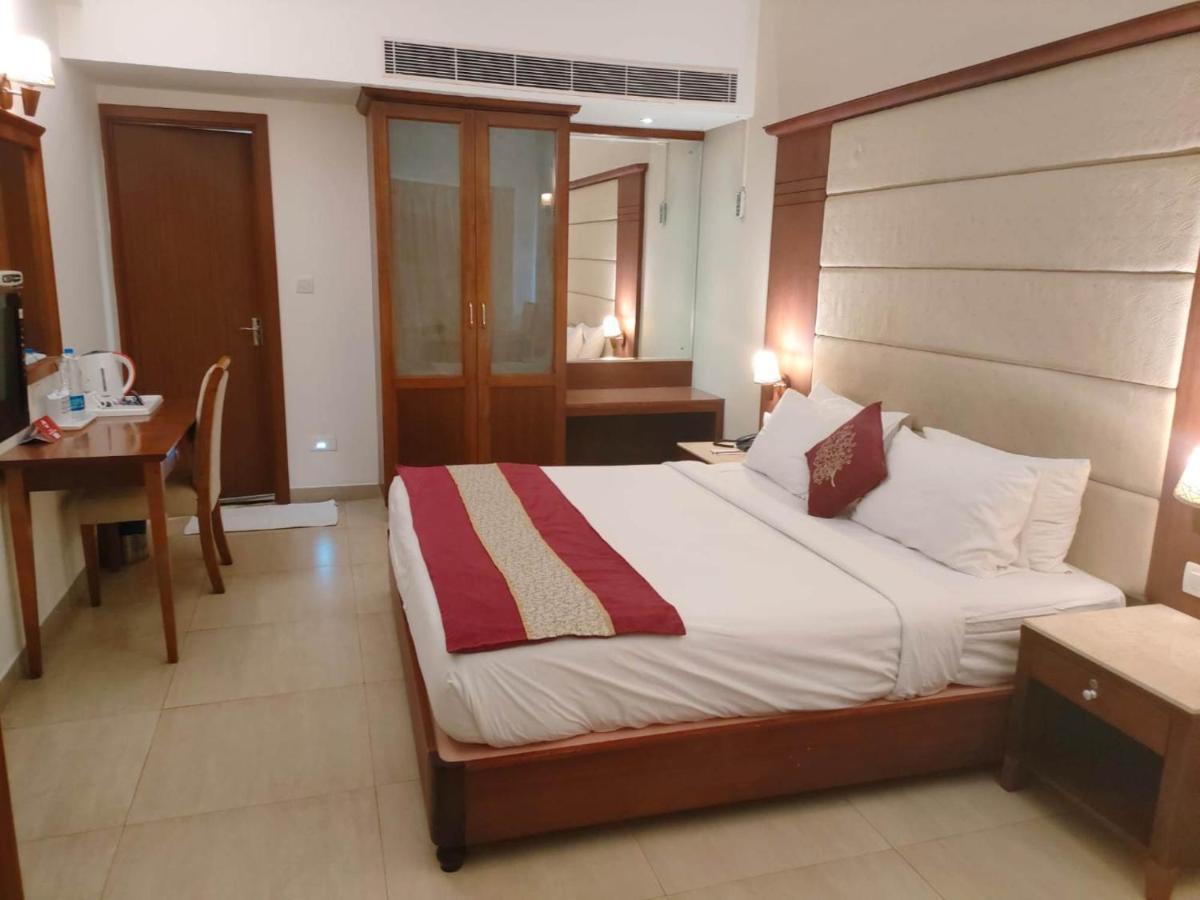 Cochin Palace Kochi Extérieur photo
