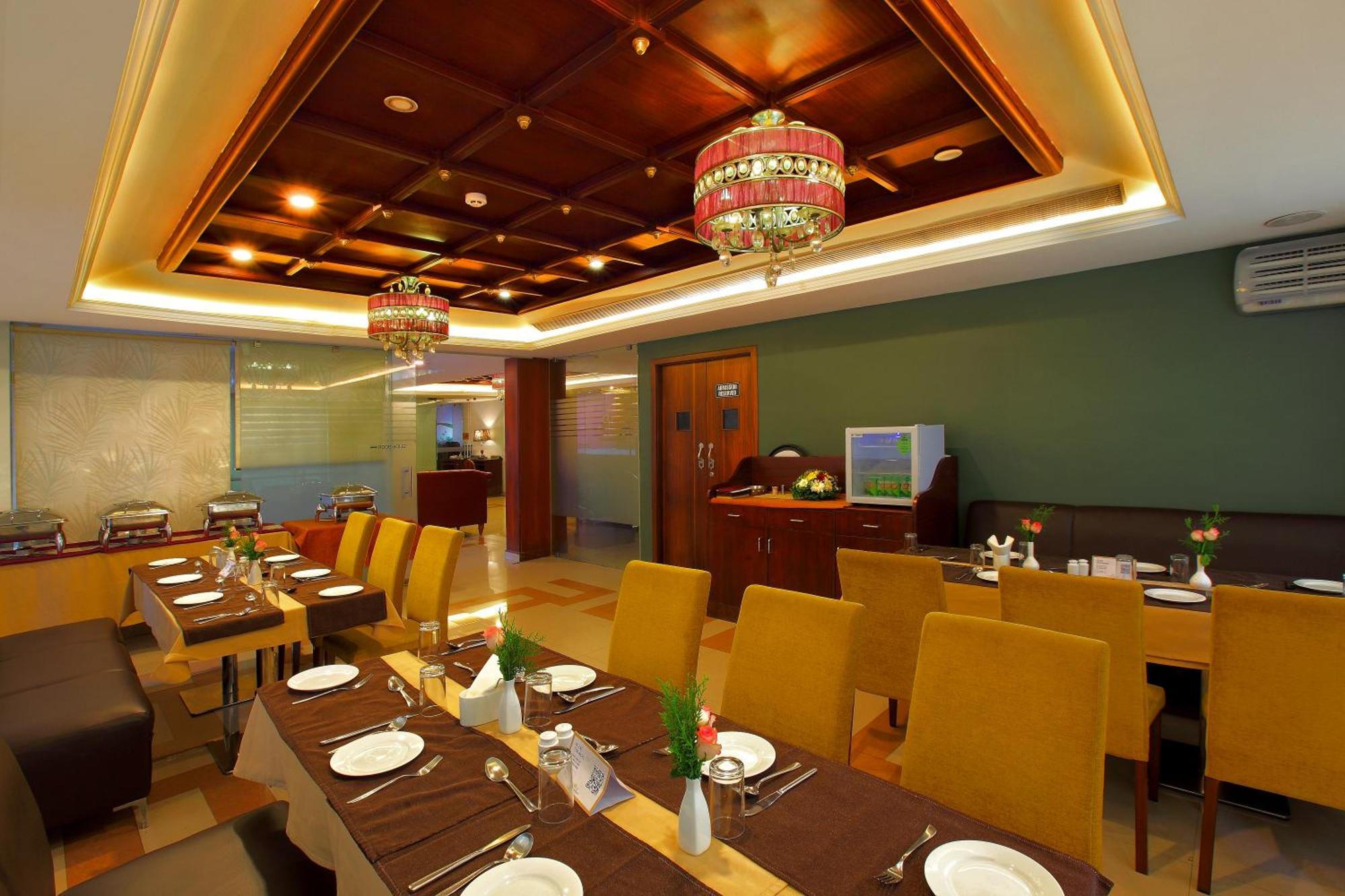 Cochin Palace Kochi Extérieur photo