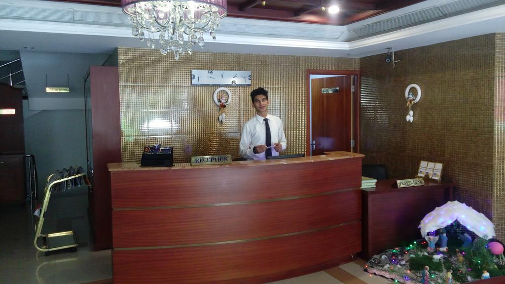 Cochin Palace Kochi Extérieur photo
