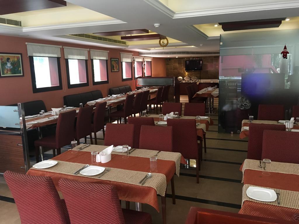 Cochin Palace Kochi Extérieur photo