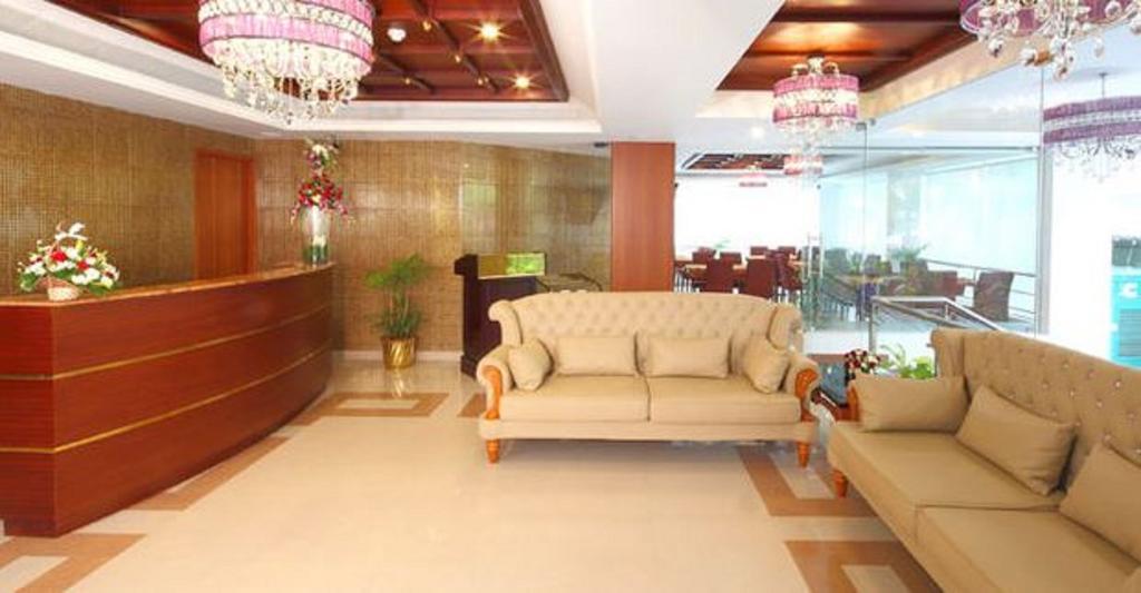 Cochin Palace Kochi Extérieur photo